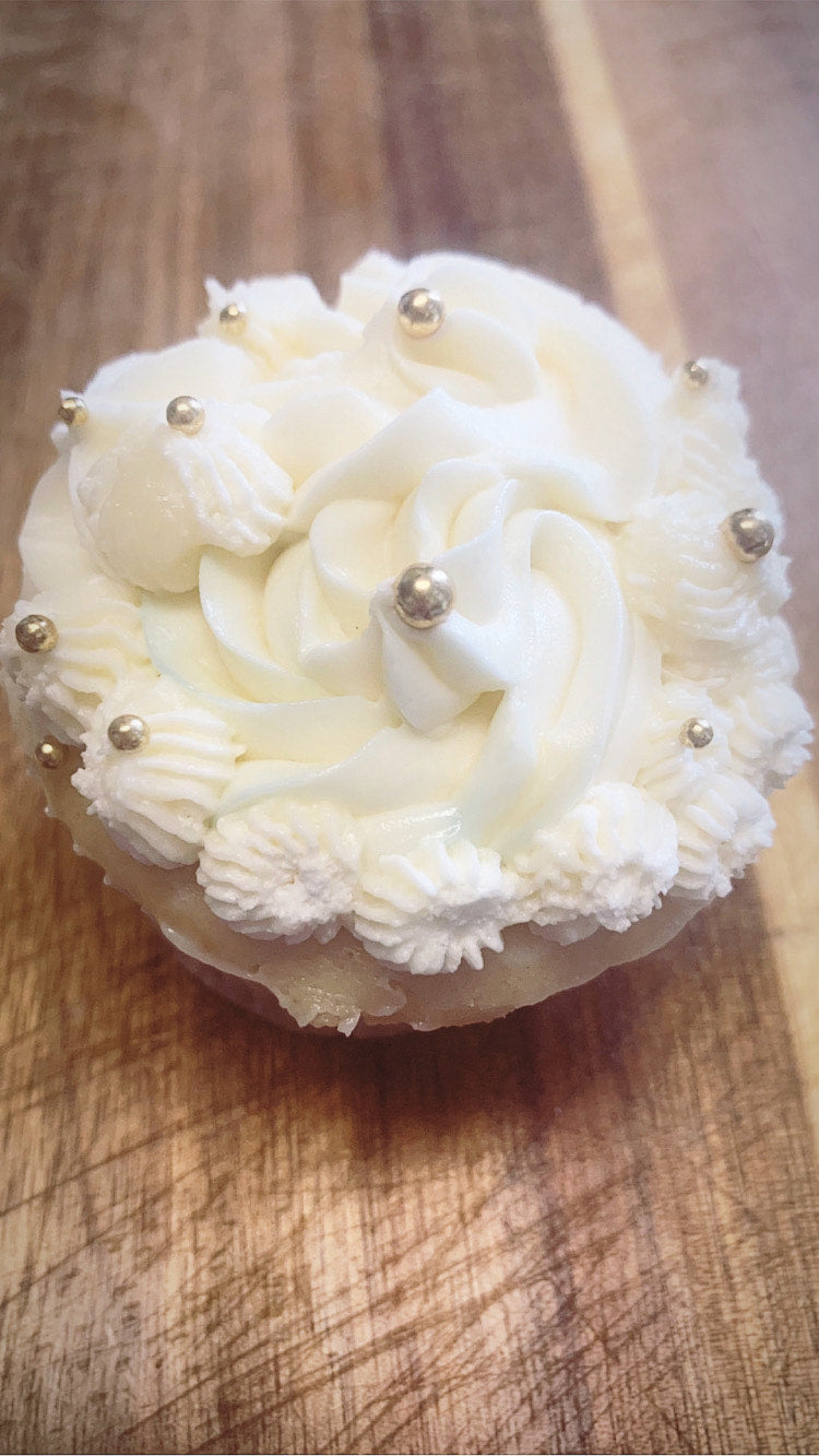 (Sets of 6 or 12) Lavender Limoncello Cupcakes (21 or older please)