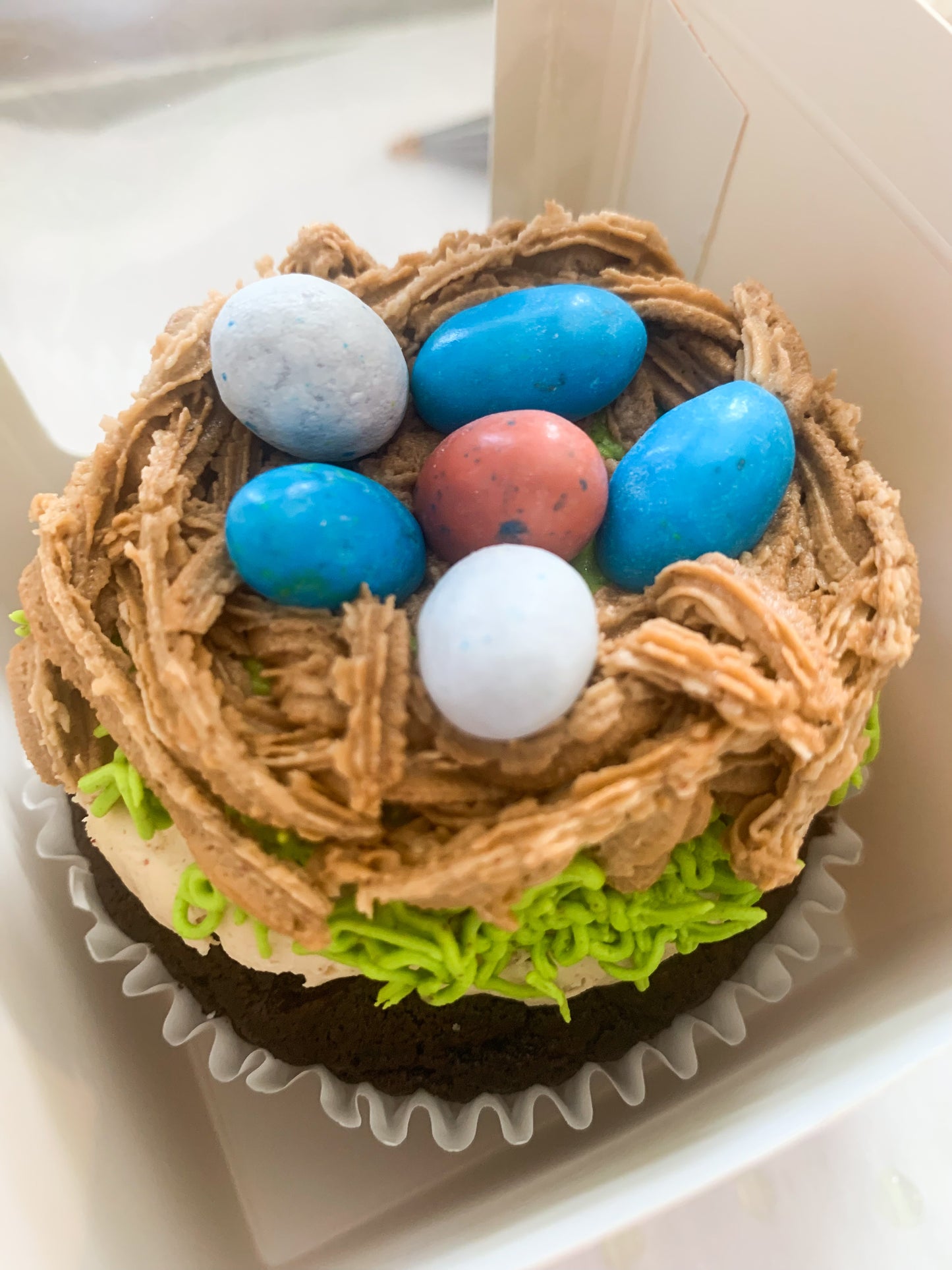 (Sets of 6 or 12) Chocolate Peanut Butter cupcakes