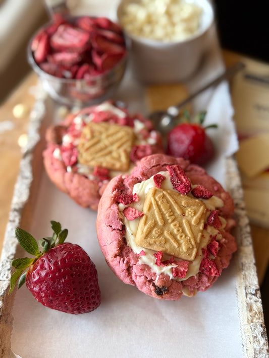 Strawberry Shortcake Cookie (4 cookies)
